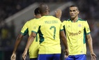 Rivaldo làm nền cho những ngôi sao “lạ” Brazil tỏa sáng trước Việt Nam