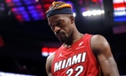 Chuyển nhượng NBA: Ngôi sao 6 lần vào All-Star Jimmy Butler đòi ra đi, bị đội bóng treo giò cực nặng