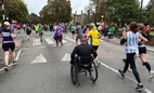 Nam VĐV 36 tuổi qua đời tại London Marathon 2022, gục ngã khi cách đích khoảng 4km