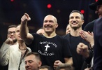 Oleksandr Usyk tiết lộ động lực, mỉa mai "trò cô lập" của Tyson Fury