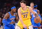 Chuyển nhượng NBA: Những câu hỏi xoay quanh việc Luka Doncic gia hạn với Los Angeles Lakers