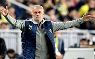 Galatasaray kêu gọi tiến hành tố tụng hình sự đối với Mourinho vì “phân biệt chủng tộc”