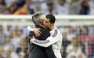 Ancelotti tin vào khả năng ghi 1000 bàn thắng của Cristiano Ronaldo và đưa ra một yêu cầu