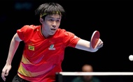 Nhà vô địch Wang Chuqin ngược dòng ngoạn mục ở trận mở màn đơn nam WTT Finals Hong Kong 2025