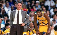 Từ phong cách hào hoa đến 4 chức vô địch NBA: "Bố già" Pat Riley hóa tượng đài tại Los Angeles Lakers