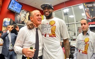 Góc nhìn kinh tế từ cú dứt áo ra đi của LeBron James: Lẽ ra đã có một thập kỷ hái ra tiền tại Miami Heat