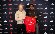 Kobbie Mainoo gia hạn hợp đồng với Man Utd, mức lương tăng 500%