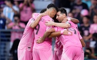 Messi ghi bàn và kiến tạo cho Inter Miami ngay trong hiệp 1 trận gặp Portland