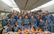 Chuyên cơ tuyển Brazil được “rửa tội” bằng vòi rồng trước hành trình World Cup
