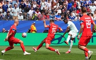 Dembele lập hat-trick có một không hai ở World Cup trong kỷ nguyên hiện đại