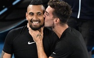 Kyrgios và Kokkinakis thắng tại giải quần vợt Brisbane trong màn trở lại đầy xúc động sau chấn thương dài hạn