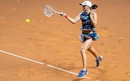 Thách thức từ Linette tại giải quần vợt Roland Garros: Iga Swiatek hóa giải được rào cản tâm lý từ trận thua ở Miami?