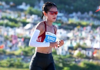 “Búa máy” Sản Lượng tranh tốp đầu, Hồng Lệ bảo vệ cúp giải marathon xuyên đêm ở Hà Nội