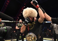 Khabib tiếp tục khóa bất tỉnh đối thủ trong hiệp 2