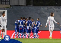 Video Highlight Real Madrid vs Alaves, La Liga 2020 đêm qua