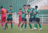 Chưa "cần" HLV Alex Polking, TP. HCM vẫn thắng nhẹ Sài Gòn FC