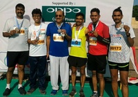 Ông già 63 tuổi hoàn thành giải chạy bán marathon chỉ 3 tuần sau khi khỏi COVID-19