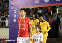 Lee Nguyễn "ngó lơ" trận đấu với HAGL tại V.League 2021