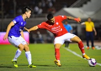 Hùng Dũng chấn thương nặng, Hà Nội FC vẫn đè bẹp TP HCM 