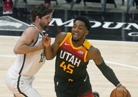 Thiếu hụt ngôi sao, Brooklyn Nets thảm bại trước Utah Jazz