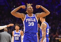Bùng nổ hiệp 4, Philadelphia 76ers đưa Atlanta Hawks trở lại mặt đất