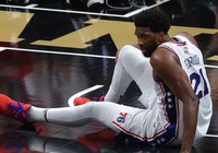 Joel Embiid thừa nhận chấn thương đầu gối sau khi ném hụt 12 lần liên tiếp