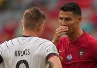 Toni Kroos tiết lộ nội dung cuộc trò chuyện gây sốt MXH với Ronaldo