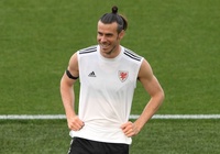 Gareth Bale: Xứ Wales đã quen ngồi chiếu dưới!