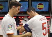 Thủ quân mới của TBN - Busquets thế chỗ Ramos hoàn hảo thế nào