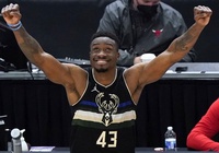Milwaukee Bucks giữ chân anh ruột Giannis Antetokounmpo thêm 2 năm