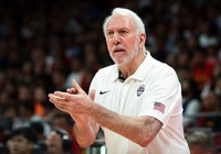 HLV Gregg Popovich đáp trả đanh thép chỉ trích về ĐT Mỹ: "Giờ mấy người muốn gì nào?"