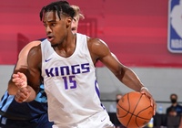 Tân binh khiến Sacramento Kings phải đóng sân tập vì ... tập quá nhiều