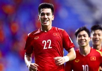 Tiến Linh cạnh tranh với Son Heung Min giải cầu thủ xuất sắc châu Á