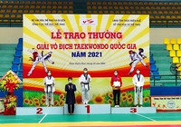 Võ sỹ Olympic Kim Tuyền hủy diệt đối thủ giành HCV Taekwondo quốc gia