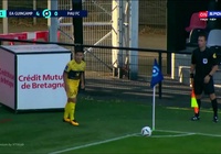 Quang Hải ghi dấu mốc lịch sử ở Ligue 2, Pau FC thua thảm Guingamp