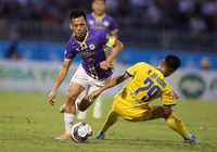 V.League 2022 “xé rào”: Phân định rạch ròi cuộc đua vô địch và trụ hạng