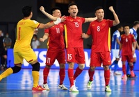 Thắng dễ Hàn Quốc, đội tuyển futsal Việt Nam vươn lên dẫn đầu bảng D
