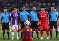 Để CĐV chửi trọng tài, hai CLB Hà Nội và Viettel cùng bị phạt