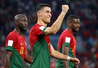 Ronaldo lập kỷ lục ghi bàn giúp Bồ Đào Nha hạ gục Ghana