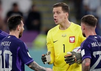 Thủ môn Ba Lan Szczesny tiết lộ "quỵt tiền cá độ 11m" với Messi