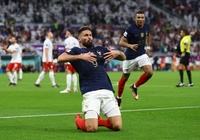 Giroud ghi bàn thắng lịch sử cho Pháp để vượt qua Henry