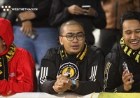 CĐV Malaysia bật khóc khi đội nhà thua thảm Việt Nam