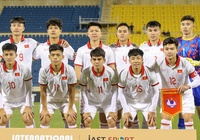CĐV Việt Nam lo lắng cho "giấc mơ World Cup" của HLV Philippe Troussier