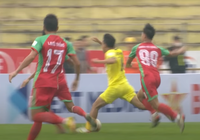 Cựu tuyển thủ U23 Việt Nam bị thanh lý sau tình huống phạm lỗi penalty nhạy cảm