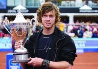Andrey Rublev đánh bại Casper Ruud, giành danh hiệu ATP thứ 2 trong năm 2023