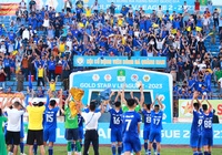 Cựu vương Quảng Nam “xù xì” trong ngày trở lại V.League