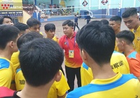 Giám đốc 24 tuổi vượt cả trăm cây số giúp Đại học Luật Huế giành vé đến VCK bóng chuyền SVTQ