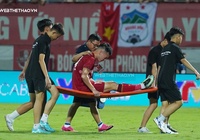 Các tuyển thủ “rủ nhau” chấn thương: “Sóng ngầm” ở đội tuyển Việt Nam?
