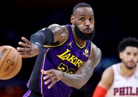 “Song sát” LeBron James - Anthony Davis toả sáng, LA Lakers cắt mạch 7 trận toàn thua trước 76ers