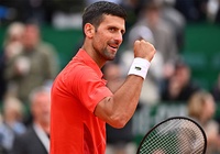 Novak Djokovic trở thành tay vợt tennis lớn tuổi nhất giữ vị trí số 1 thế giới